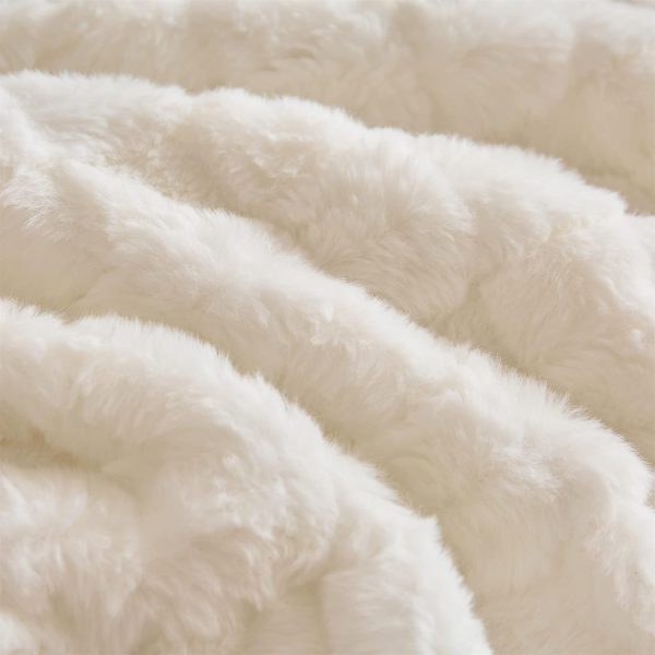 Wajade Faux Rabbit Fur Comforter Set Ultra Soft Fluffy Beddi... - Image 3