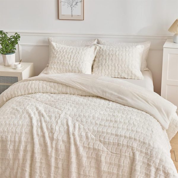 Wajade Faux Rabbit Fur Comforter Set Ultra Soft Fluffy Beddi... - Image 5