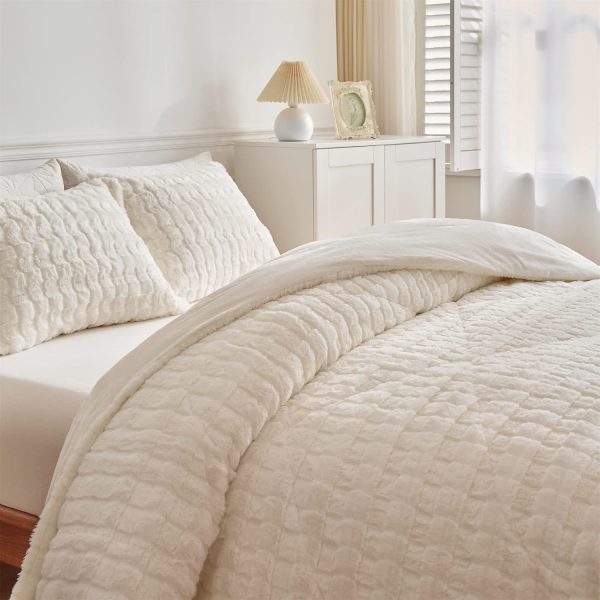 Wajade Faux Rabbit Fur Comforter Set Ultra Soft Fluffy Beddi... - Image 2