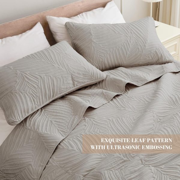 Exclusivo Mezcla Queen Quilt Bedding Set, Lightweight Light ... - Image 3