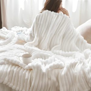 Bedsure Bedroom Decor White Blanket Queen Size Bedding Gifts...