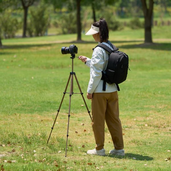 Amazon Basics 50-inch Lightweight Portable Camera Mount Trip... - Image 7